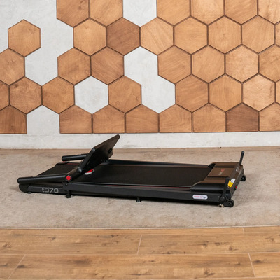    CARBON FITNESS T370 (,  18)